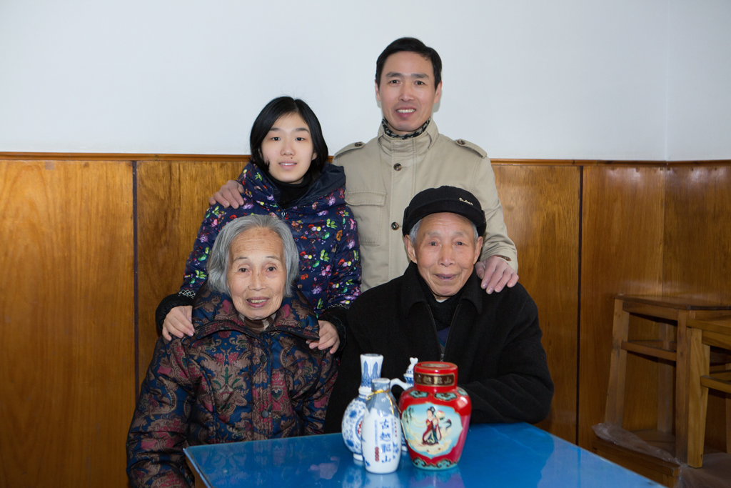 1509413181413320.jpg 林檬佳一家.jpg