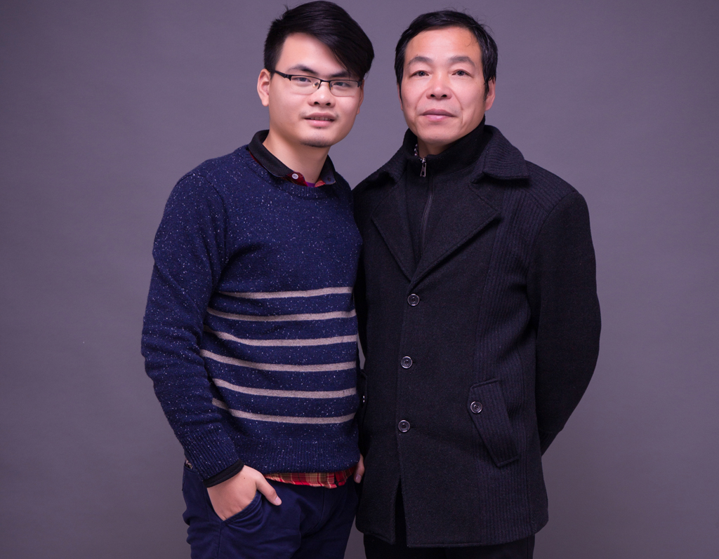 1509414684886239.jpg 王岳龍一家.jpg